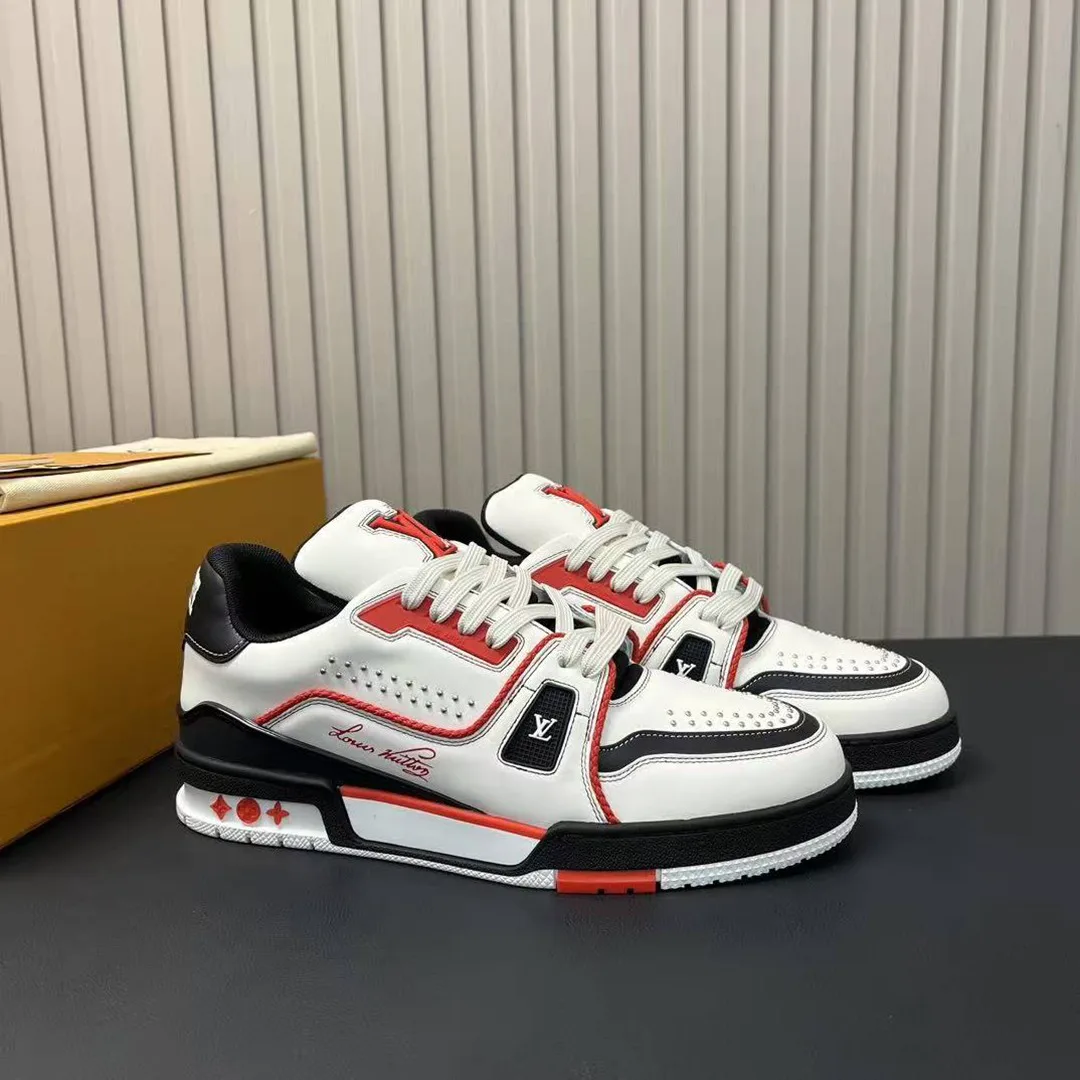 1AD7JL L.V Trainer Sneaker Grained Calf Leather