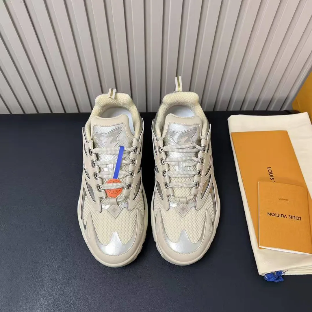 1AINUP L.V Runner Tatic Sneaker Mix of Materials