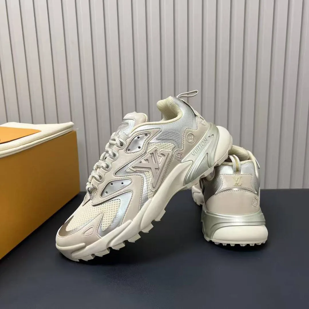 1AINUP L.V Runner Tatic Sneaker Mix of Materials