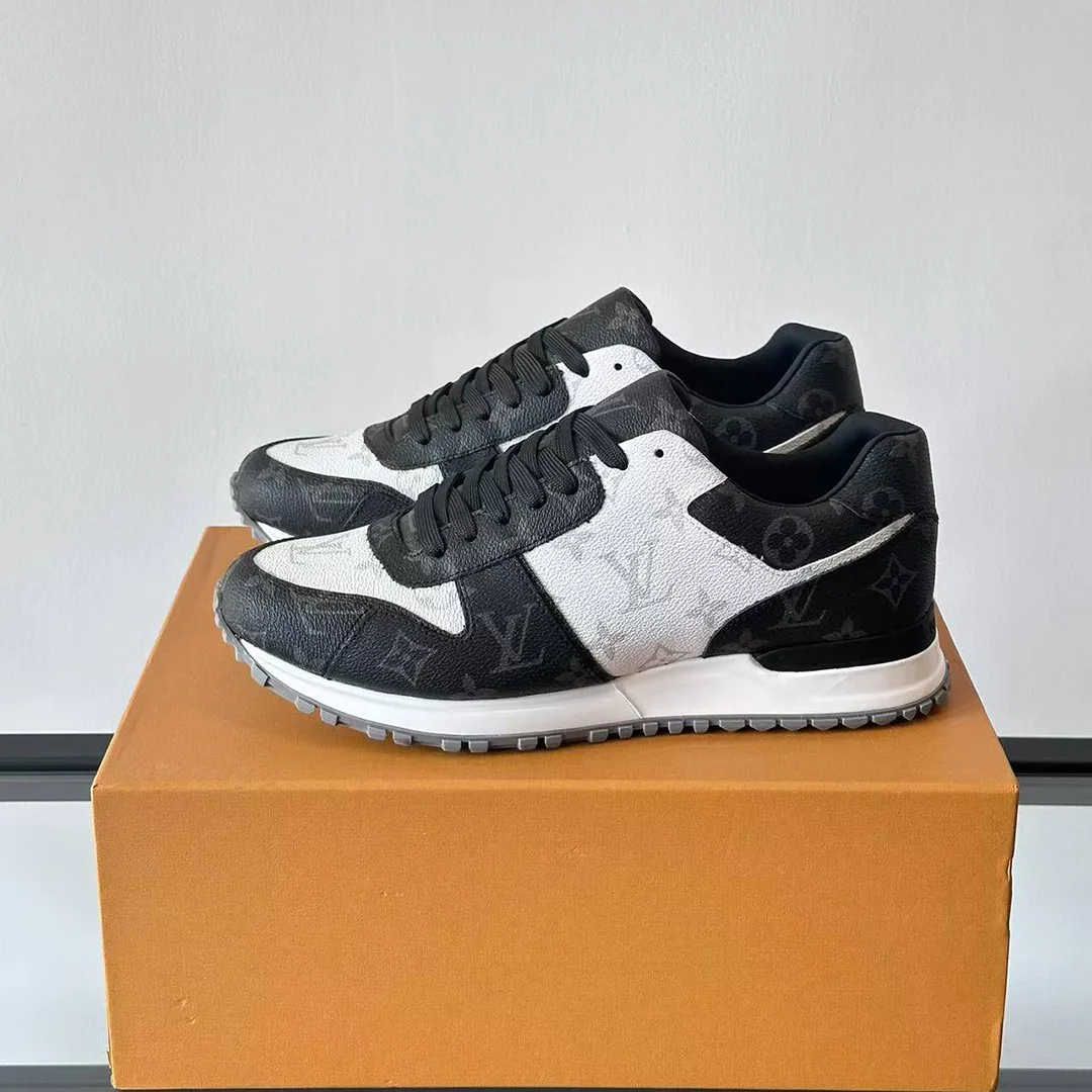 1ADE4C Run Away Sneaker Monogram Eclipse Canvas