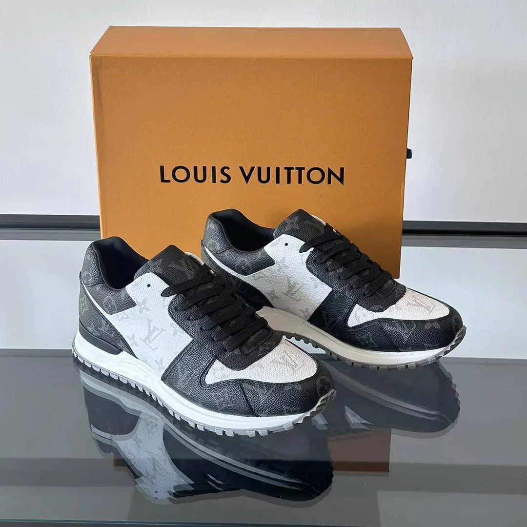 1ADE4C Run Away Sneaker Monogram Eclipse Canvas