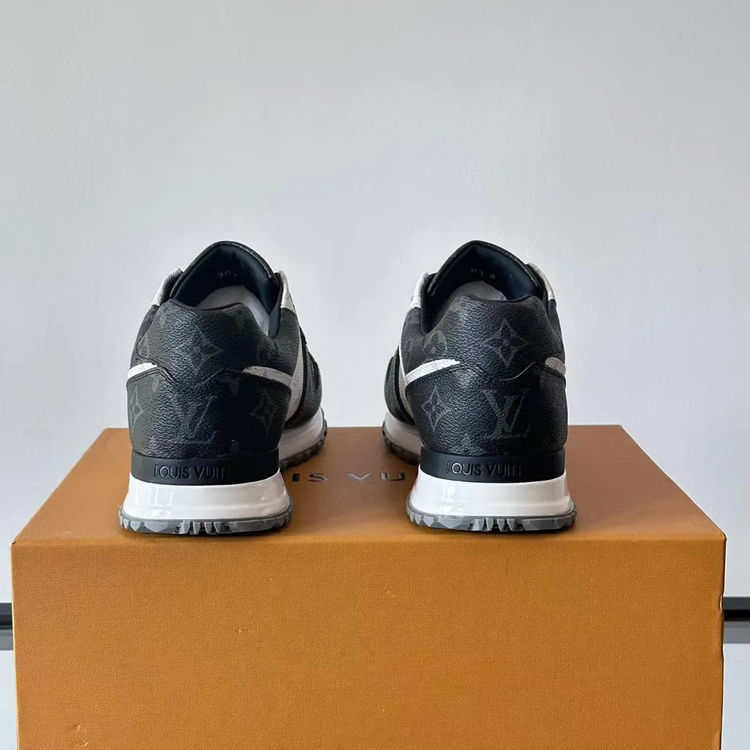 1ADE4C Run Away Sneaker Monogram Eclipse Canvas