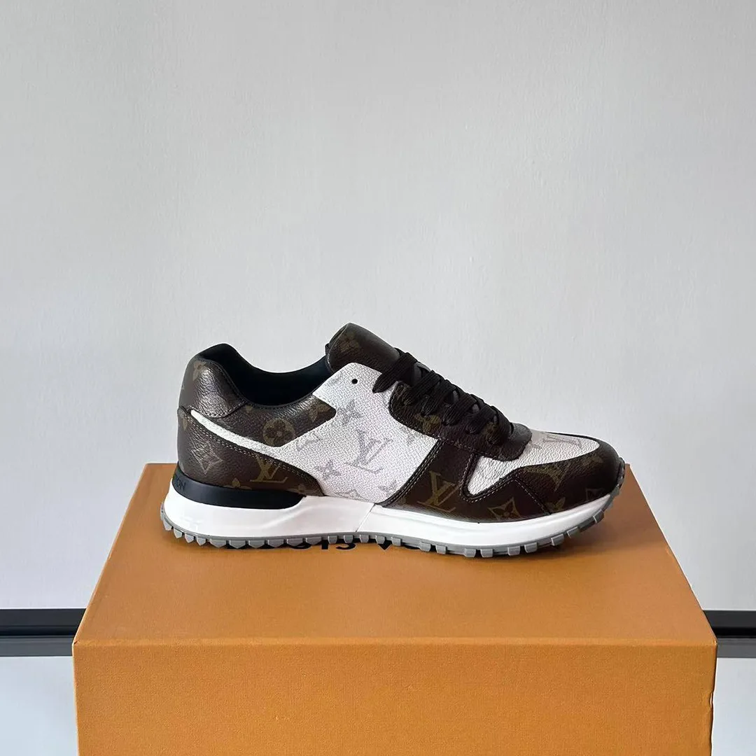 1ADET9 Run Away Sneaker Monogram Canvas