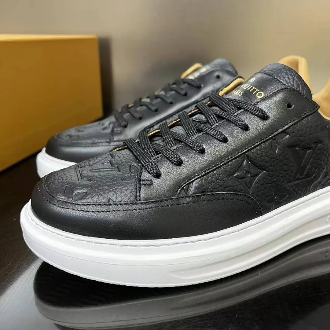 1A8V43 Beverly Hills Sneaker Monogram-embossed Grained Calf Leather