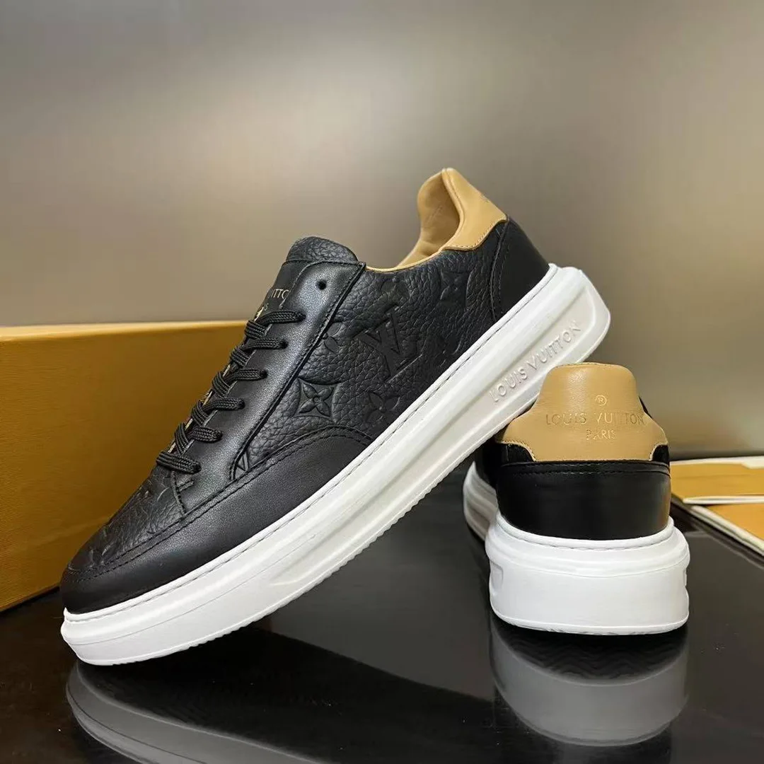 1A8V43 Beverly Hills Sneaker Monogram-embossed Grained Calf Leather