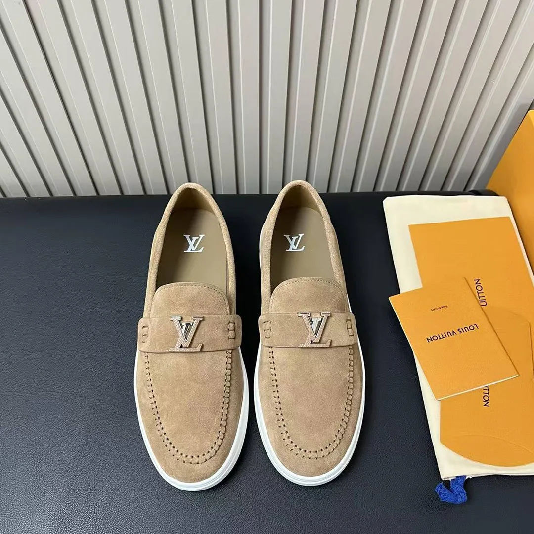 1AIYOQ L.V Resort Loafer Suede Calf Leather