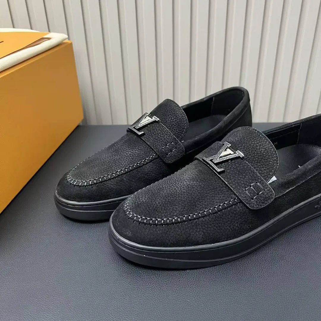 1AHQM3 L.V Resort Loafer Grained Nubuck Calf Leather