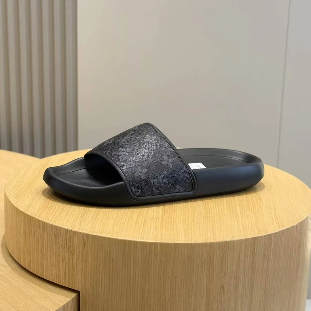 1AANNM L.V Waterfront Mule Monogram Rubber