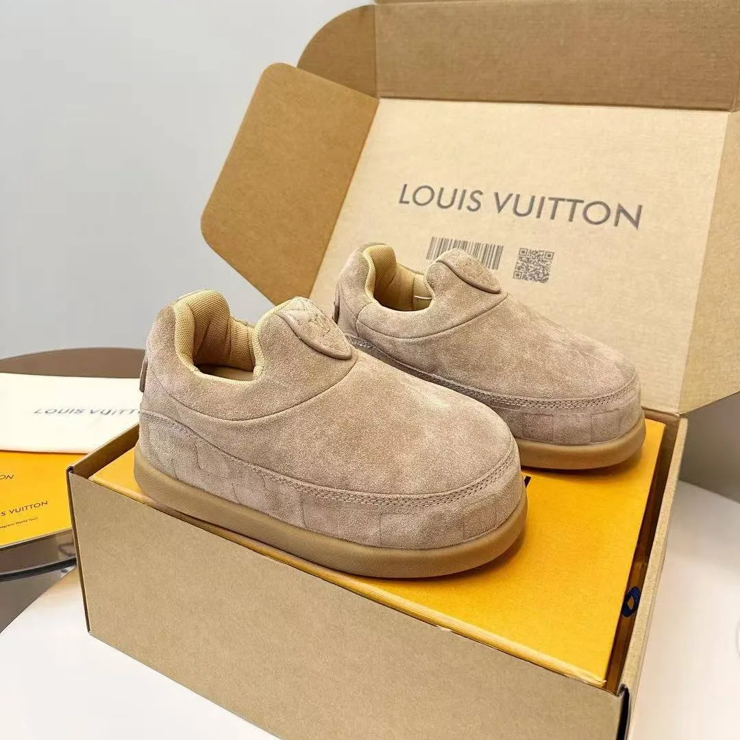 1AIJD5 L.V Yeti Slip On Suede Calf Leather