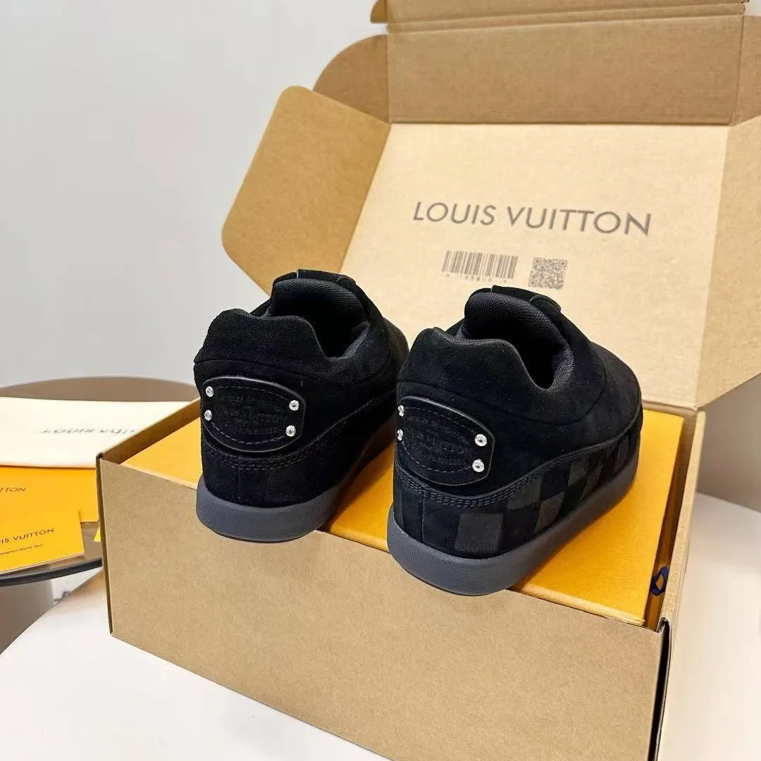 1AIJCQ L.V Yeti Slip On Suede Calf Leather