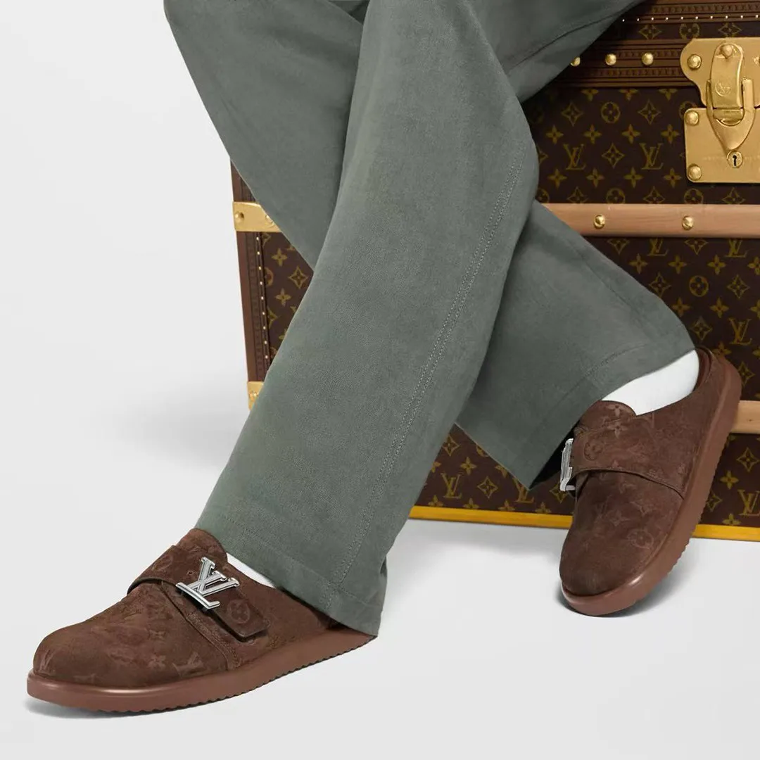 1AHQQ9 Easy Mule Monogram-embossed Suede Calf Leather
