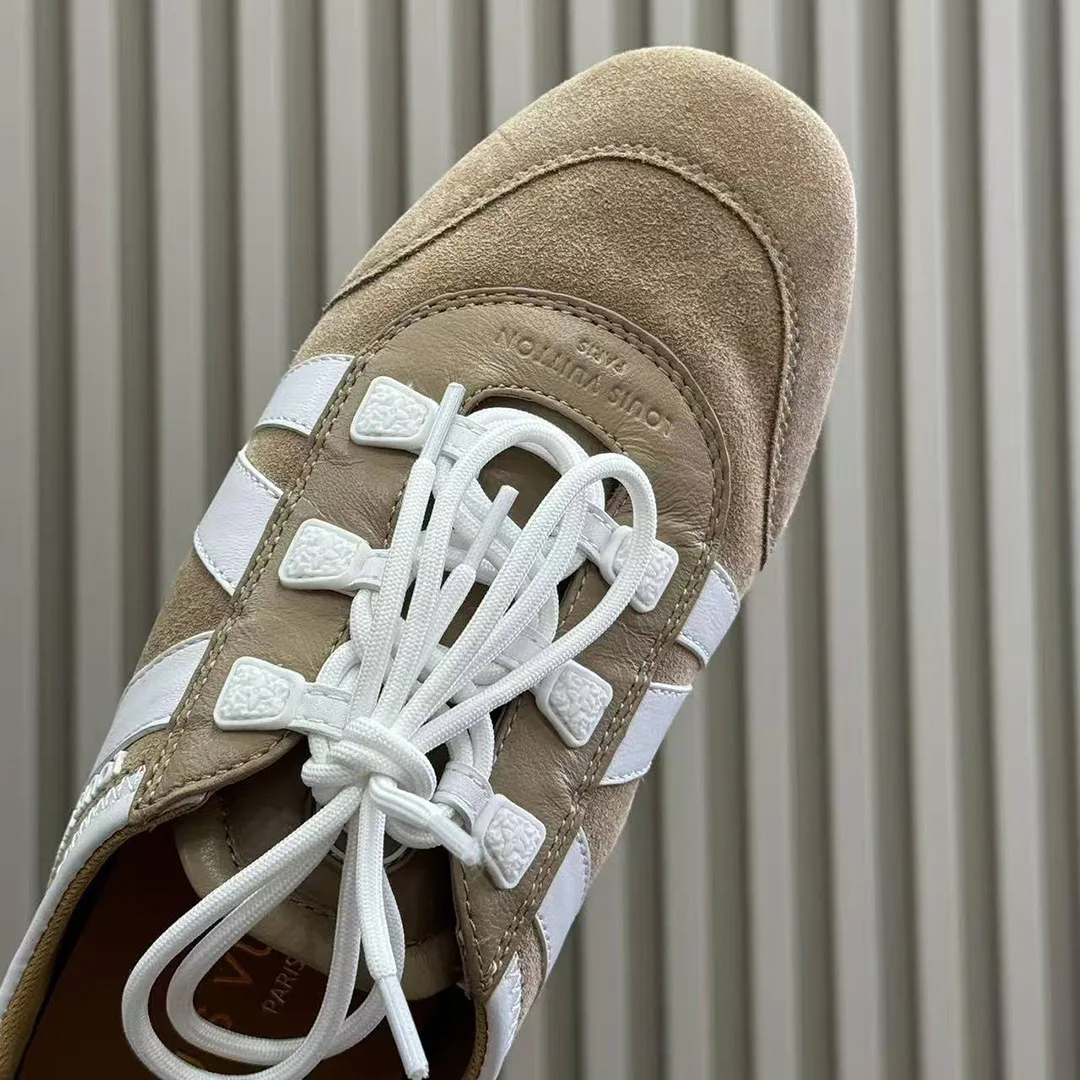 1AHNFA L.V Sneakerina Suede Calf Leather