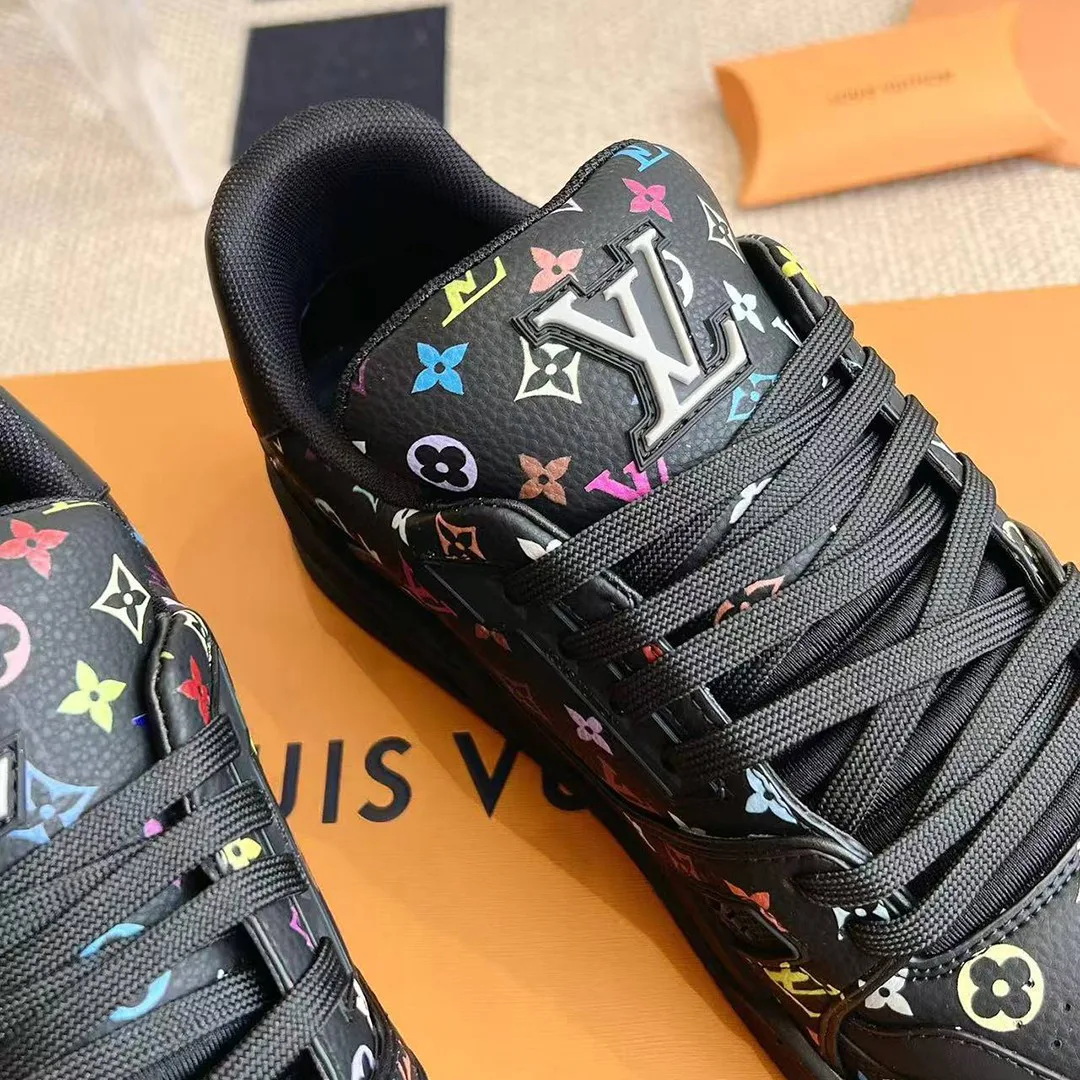 1AGZE3 L.V x TM L.V Trainer Sneaker Murakami Multicolored Monogram Grained Calf Leather