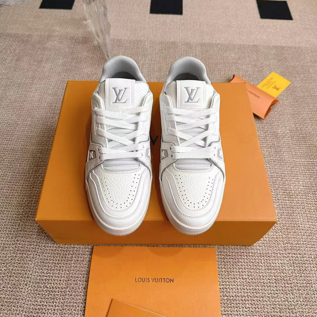 1ACP1N L.V Trainer Sneaker Monogram Grained Calf Leather
