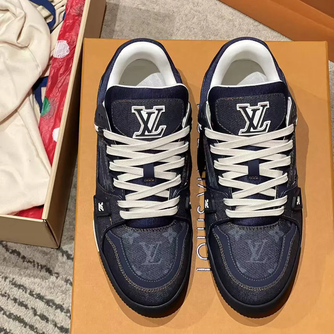 1AHWPR L.V Trainer Sneaker Calf Leather and Monogram Denim