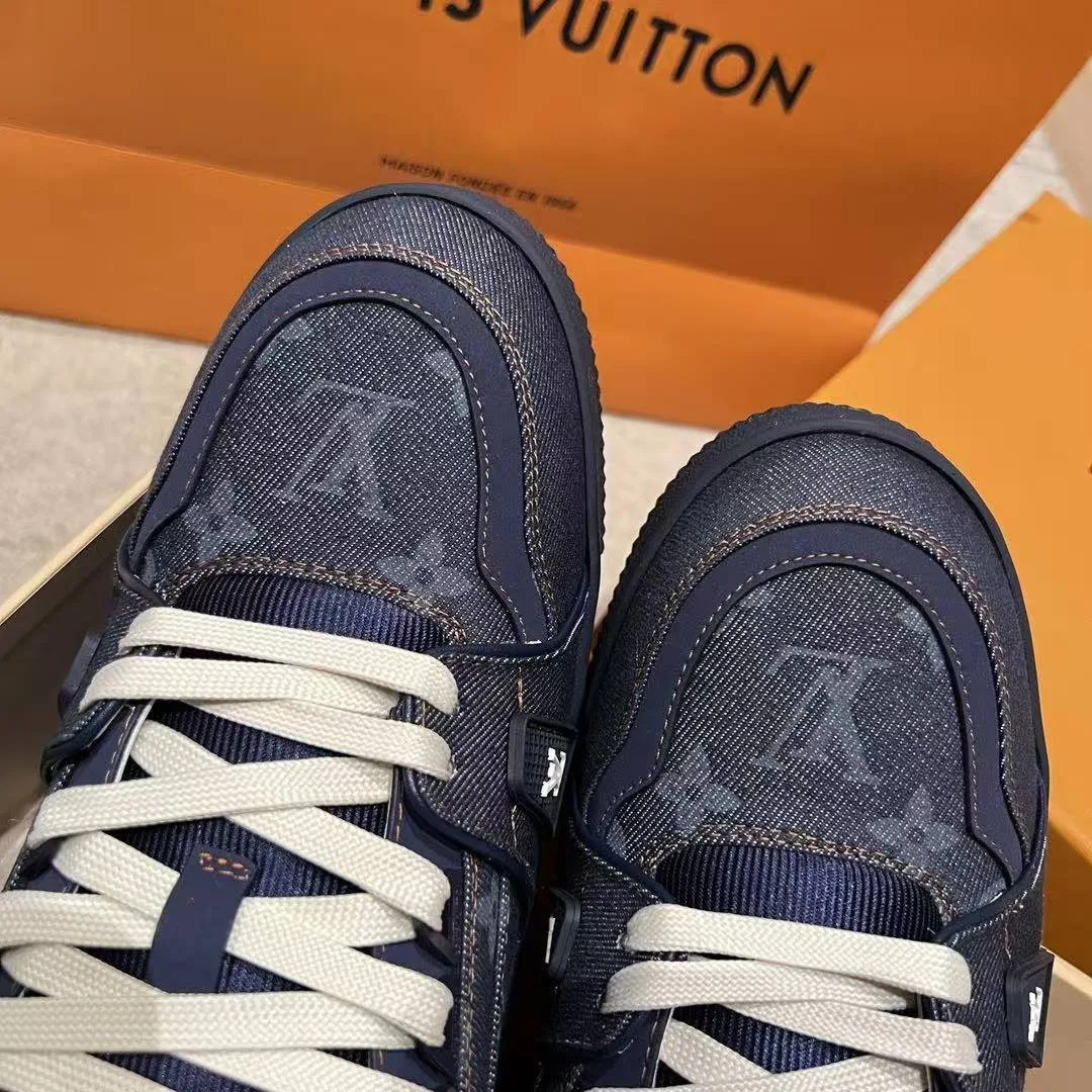 1AHWPR L.V Trainer Sneaker Calf Leather and Monogram Denim