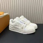 1AJJVN L.V Trainer Sneaker Grained Calf Leather - 1AHWQ7 2 1AJJVN L.V Trainer Sneaker Grained Calf Leather
