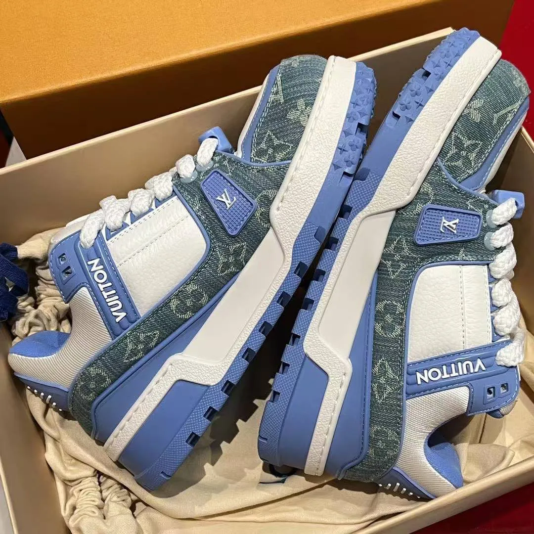 1AGZC4 L.V Trainer Maxi Sneaker Monogram Denim