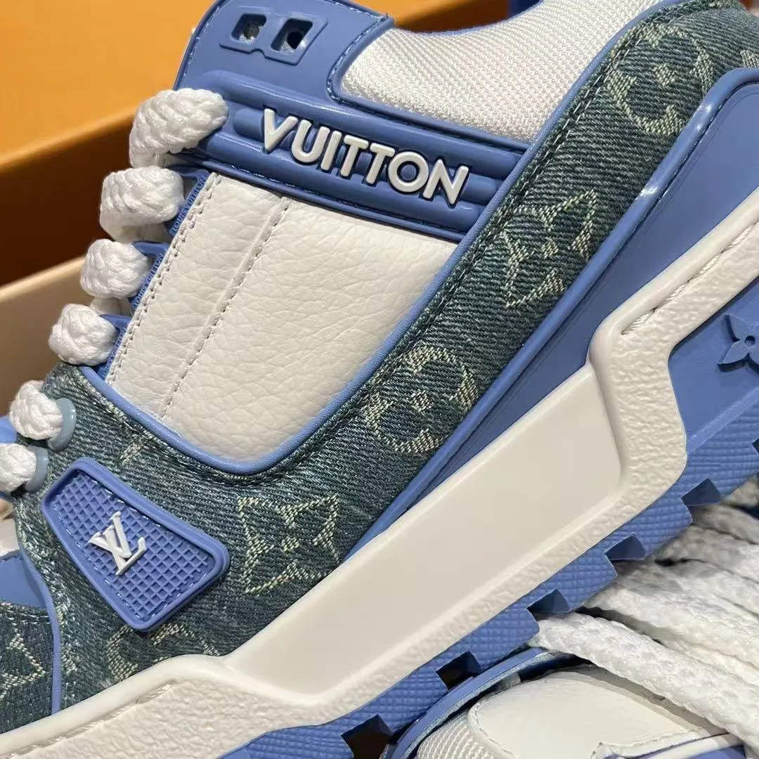 1AGZC4 L.V Trainer Maxi Sneaker Monogram Denim