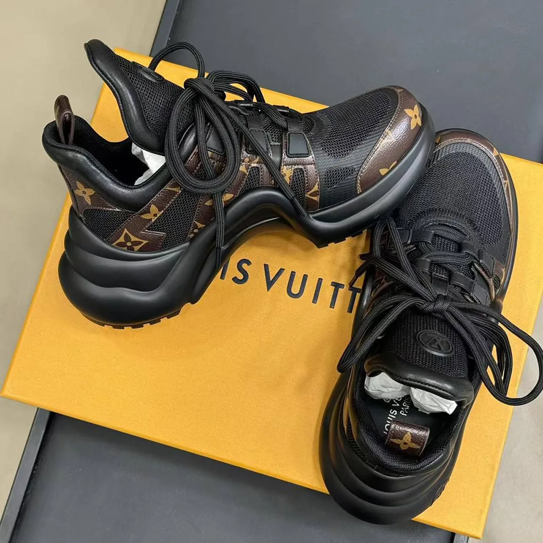 1A43LH L.V Archlight Sneaker Patent Monogram Canvas and Technical Fabrics