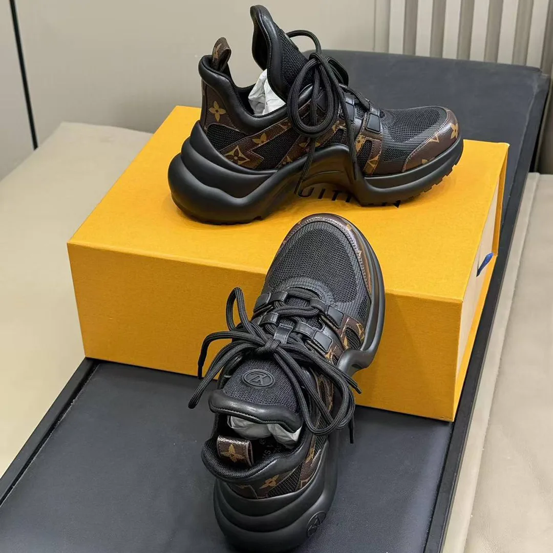 1A43LH L.V Archlight Sneaker Patent Monogram Canvas and Technical Fabrics