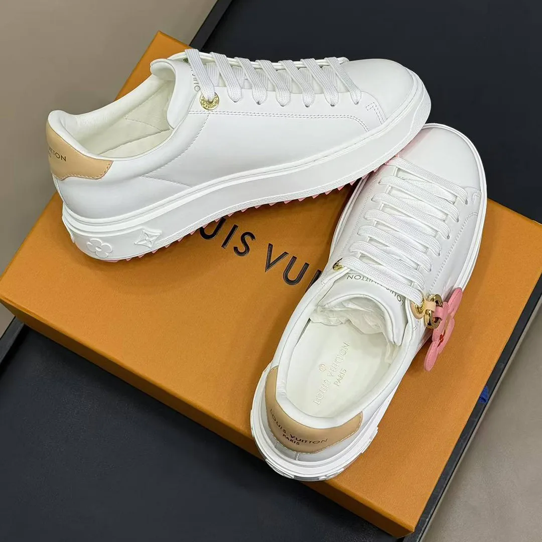 1AGUWS Time Out Sneaker Vivienne Plain Calf Leather