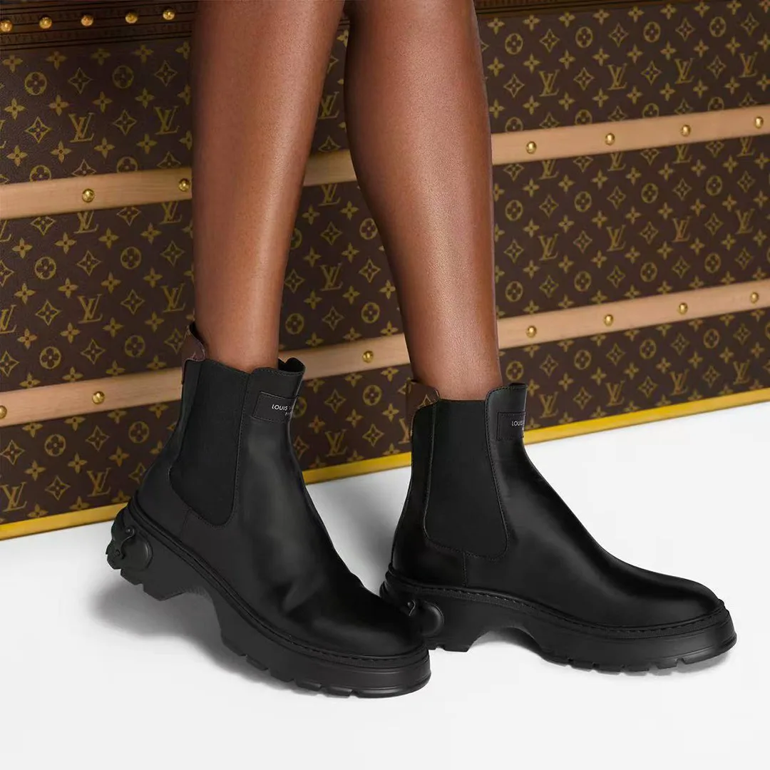 1AICWO Squad Chelsea Ankle Boot Plain Calf Leather Monogram Canvas