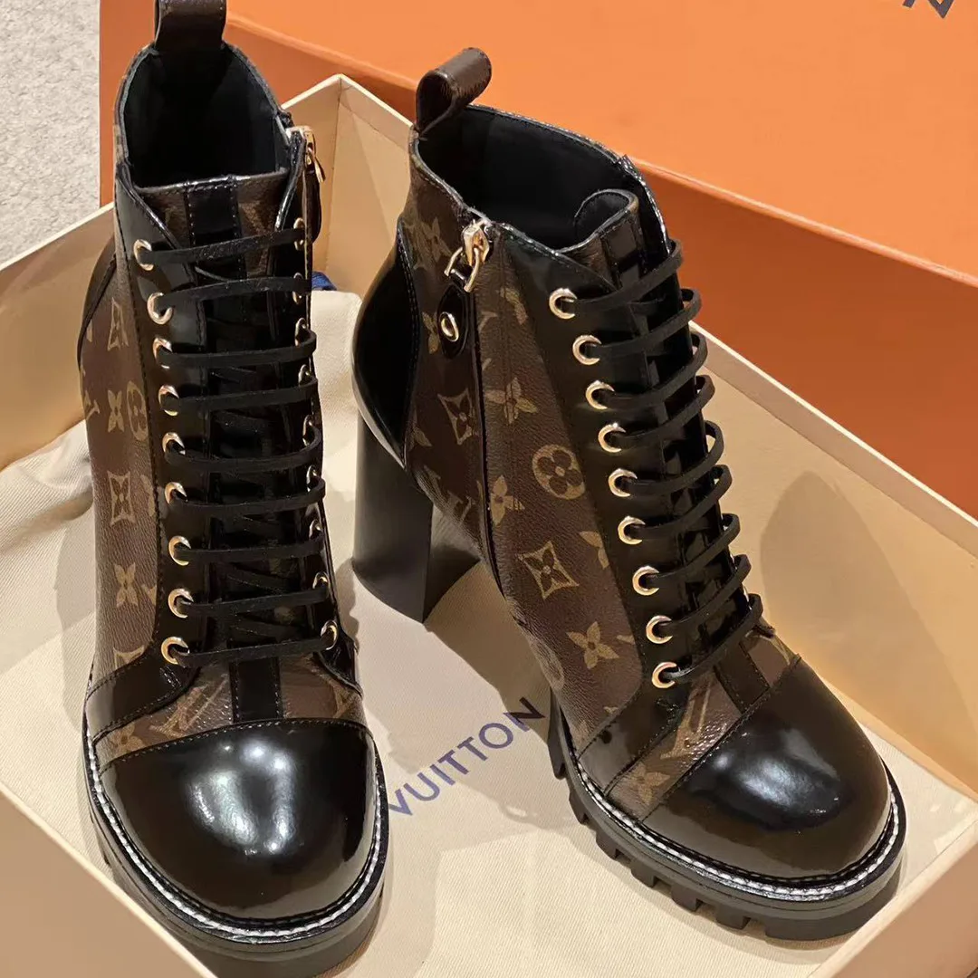 1A2Y7W Star Trail Ankle Boot Patent Monogram Canvas