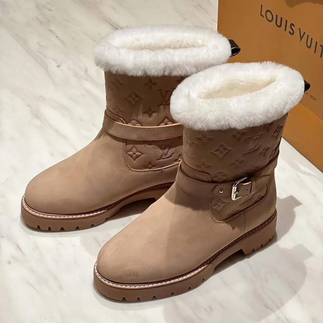 1AIU42 Territory Ankle Boot Nubuck Calf Leather