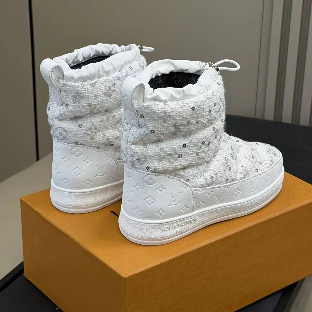 1AIV95 L.V Cloud Ankle Boot Sneaker Monogram Tweed