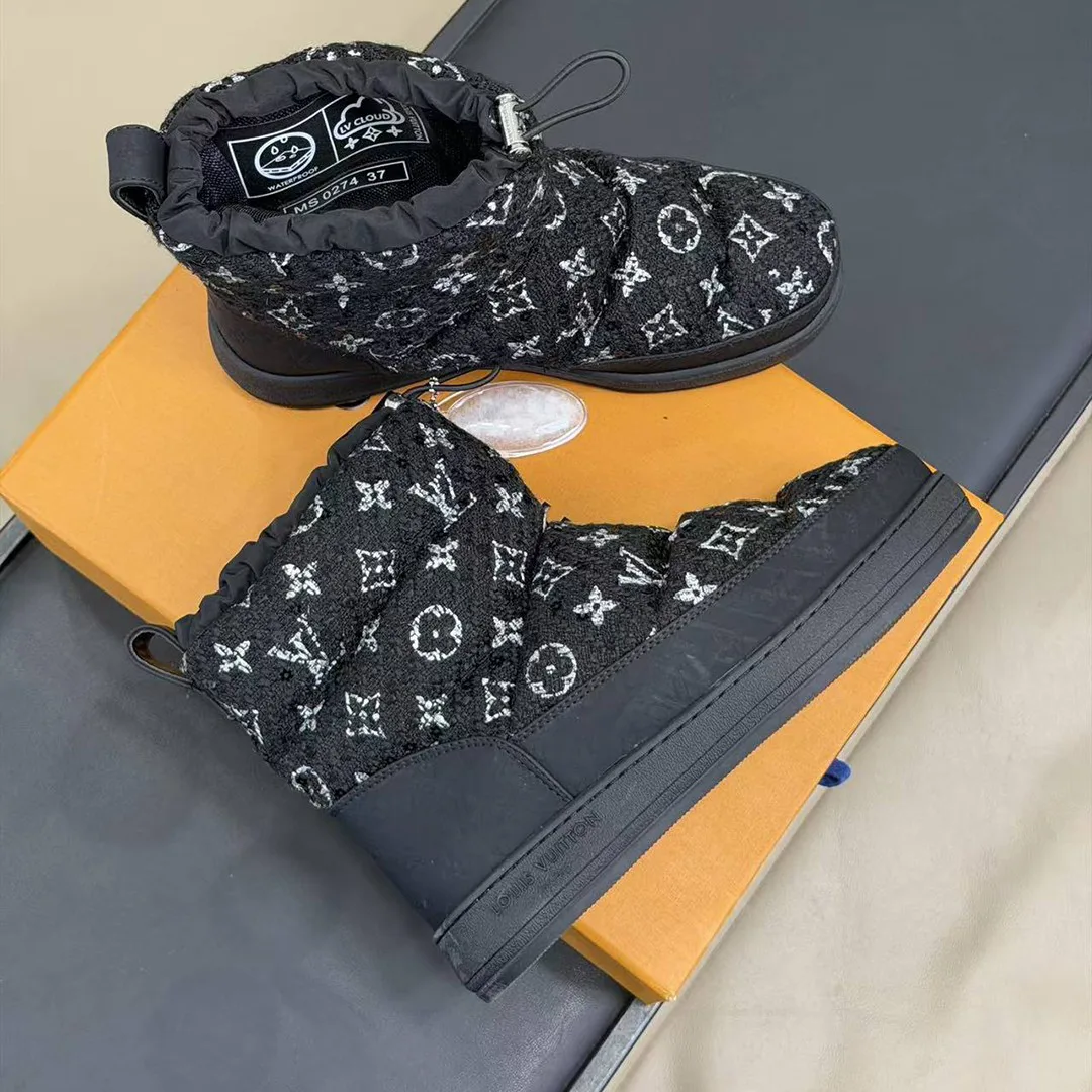 1AIVAB L.V Cloud Ankle Boot Sneaker Monogram Tweed