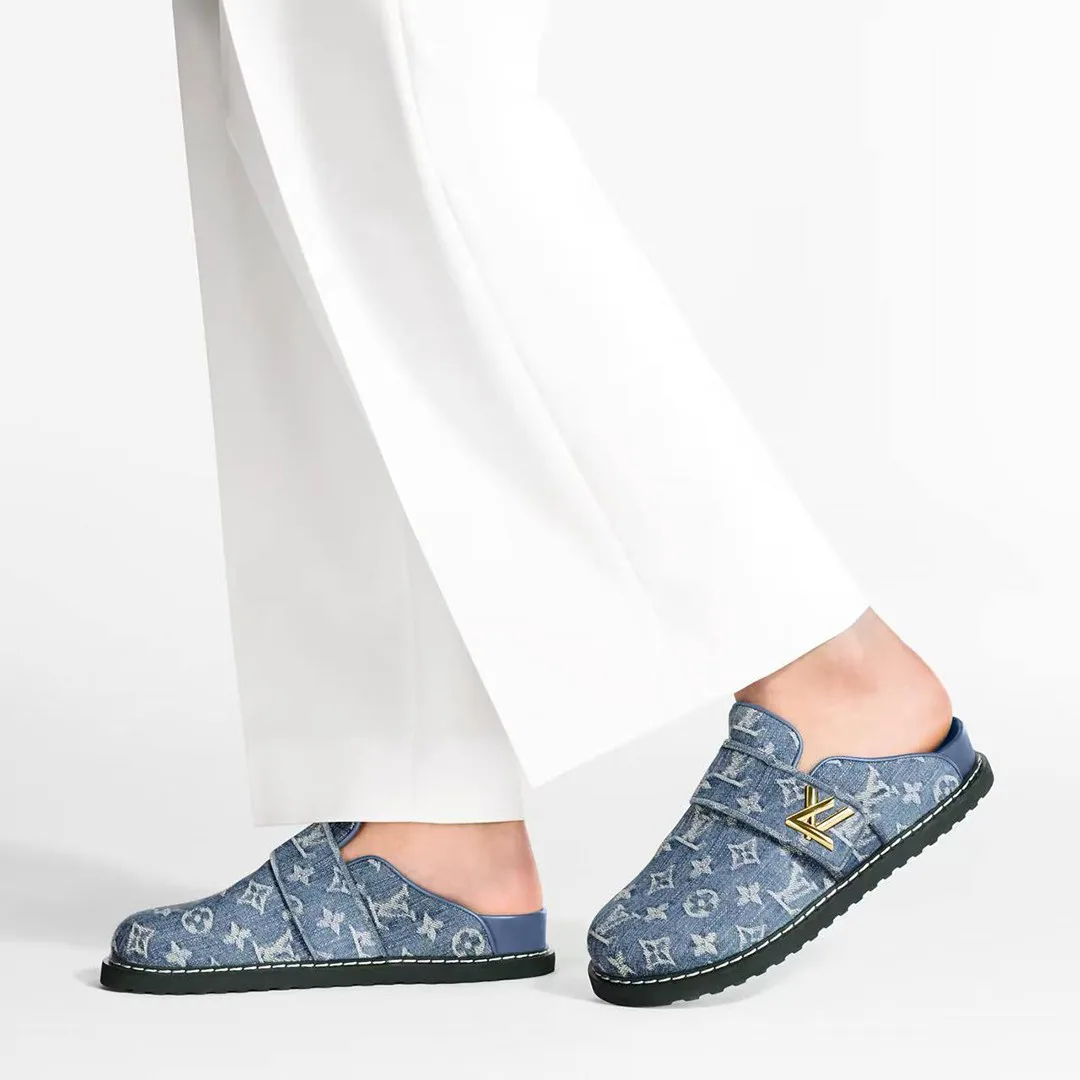 1AGVOO L.V Cosy Comfort Mule Monogram Denim