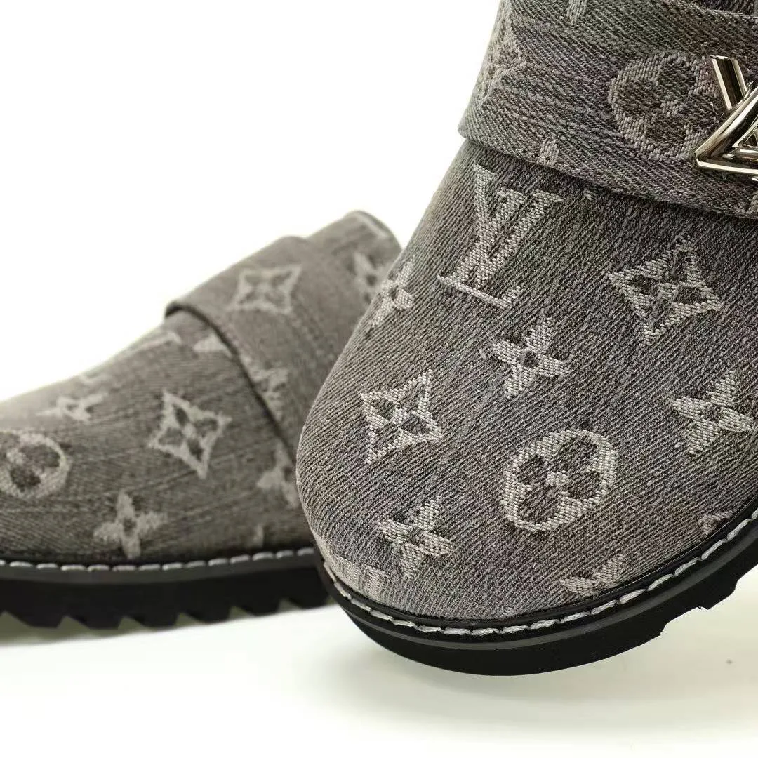 1AGVP3 L.V Cosy Comfort Mule Monogram Denim