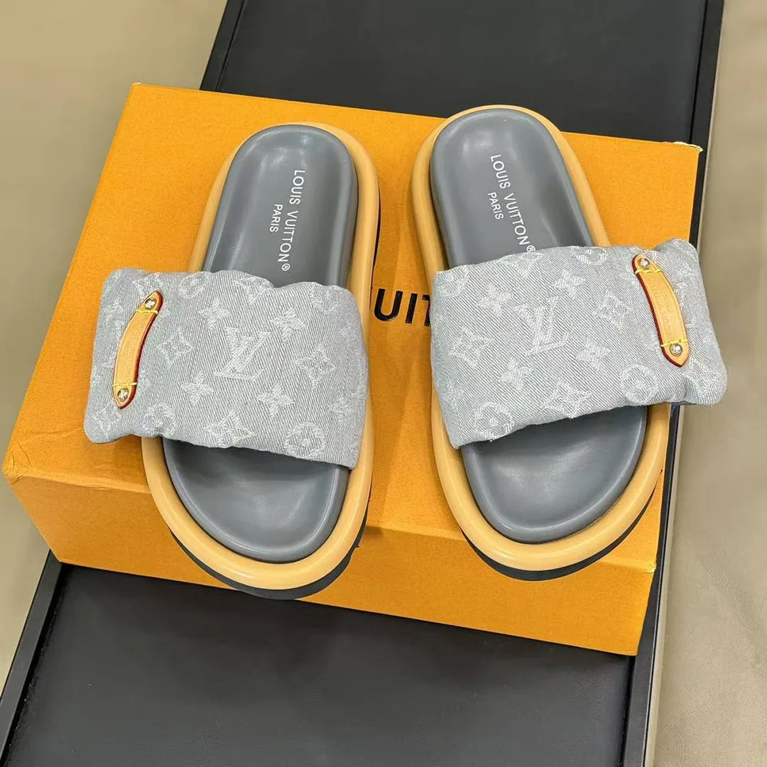 1AGUZX Pool Pillow Flat Comfort Mule Monogram Denim