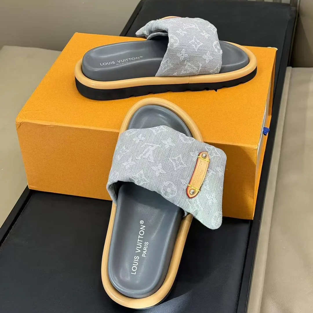1AGUZX Pool Pillow Flat Comfort Mule Monogram Denim