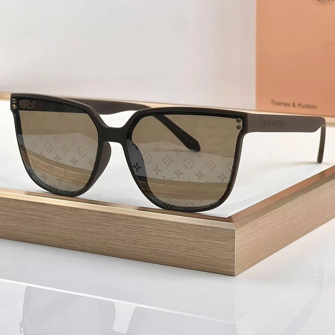Z2974W Waimea Large Square Sunglasses Brown Monogram Lenses
