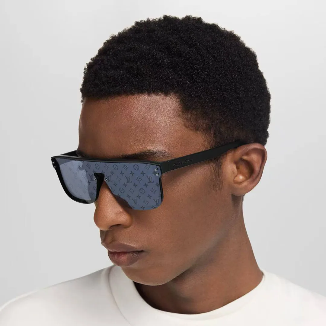 Z1082W Waimea Sunglasses Silver-color Monogram-patterned Lenses