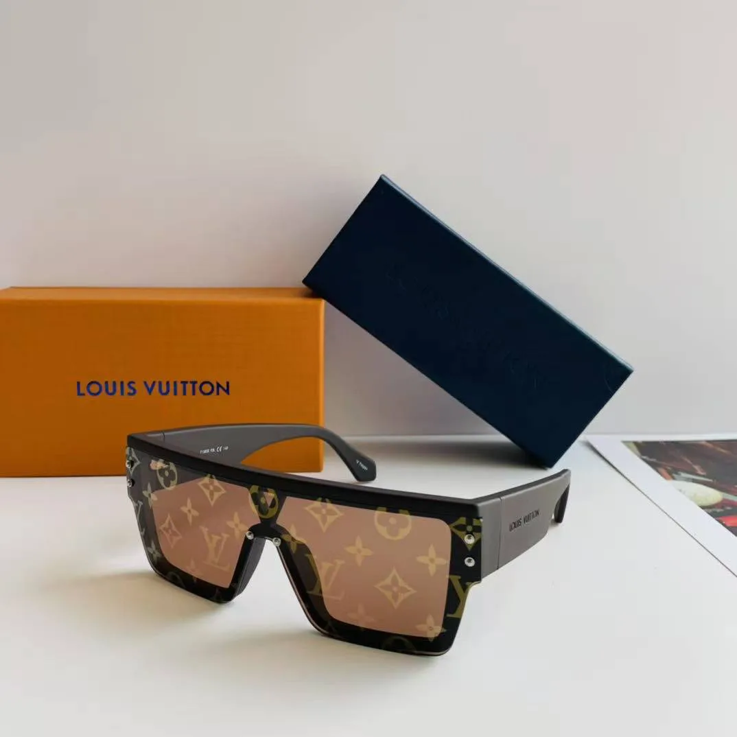 Z1671E Waimea L Sunglasses Chocolate Brown Monogram-patterned Lenses