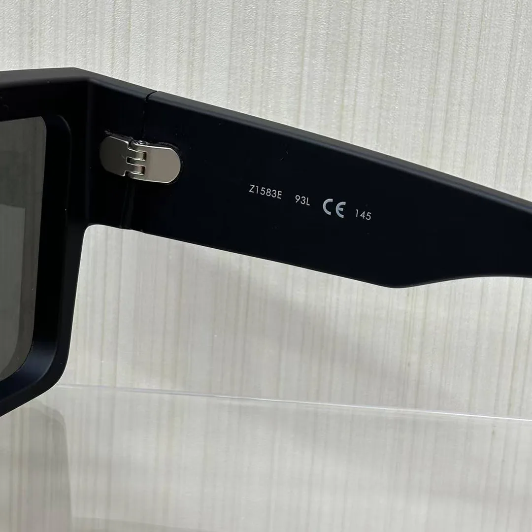 Z1583W Waimea L Sunglasses Chocolate Silver-color Lenses with Monogram Pattern