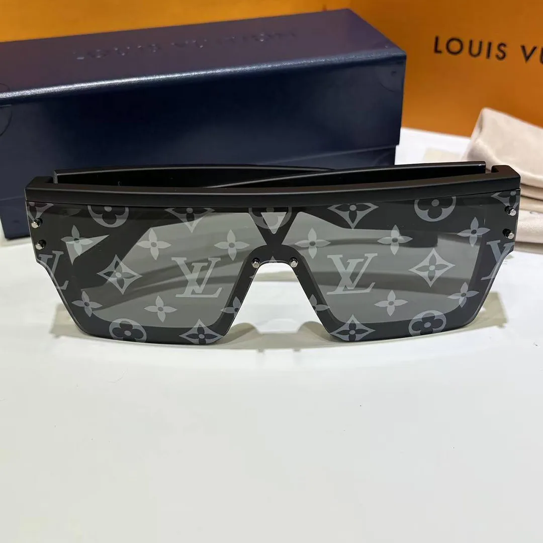 Z1583W Waimea L Sunglasses Chocolate Silver-color Lenses with Monogram Pattern