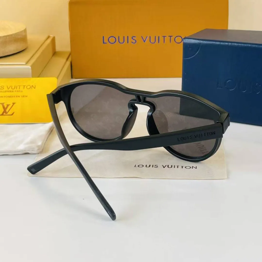 Z1333E Waimea Round Sunglasses Black Monogram Lenses
