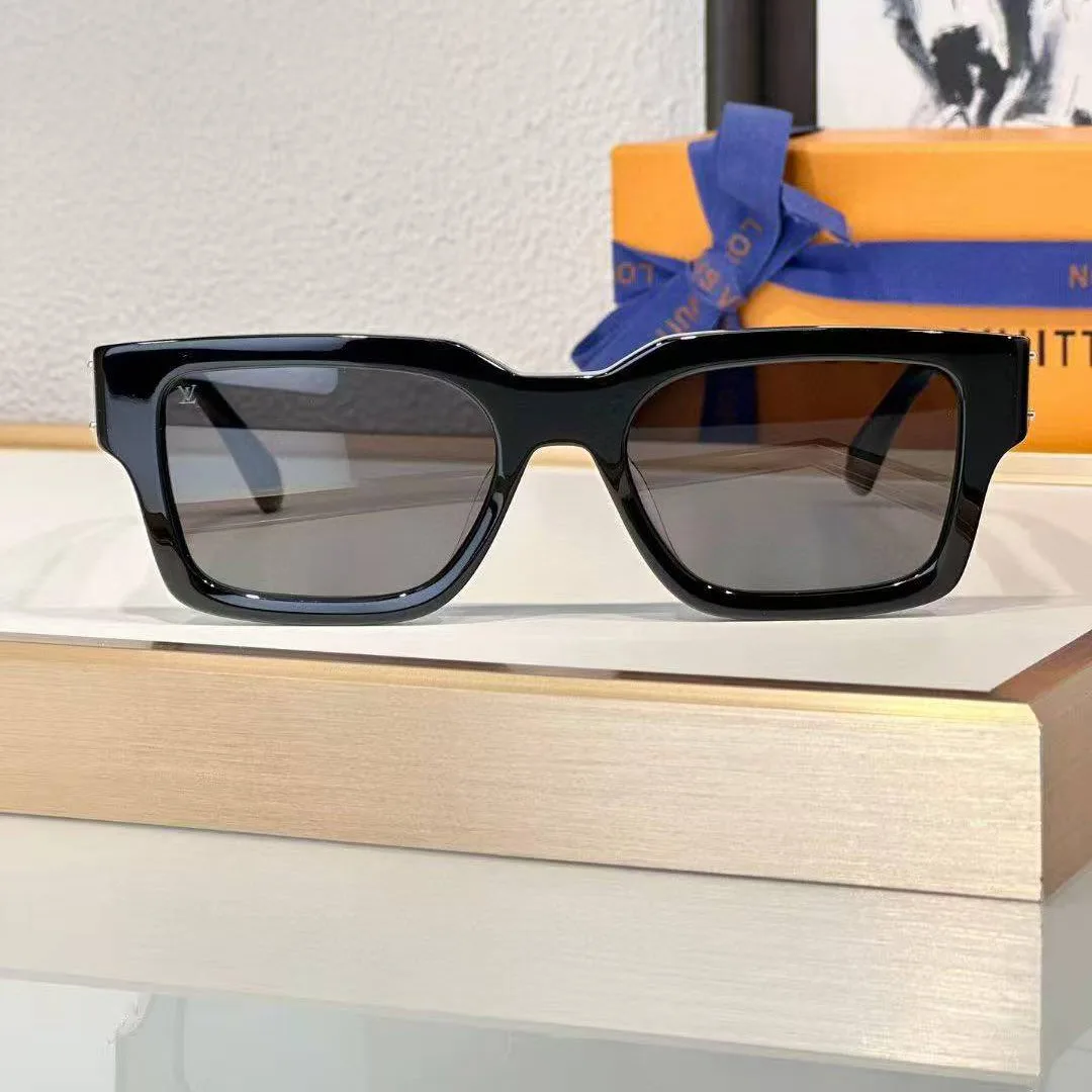 Z1414W Match Sunglasses Black