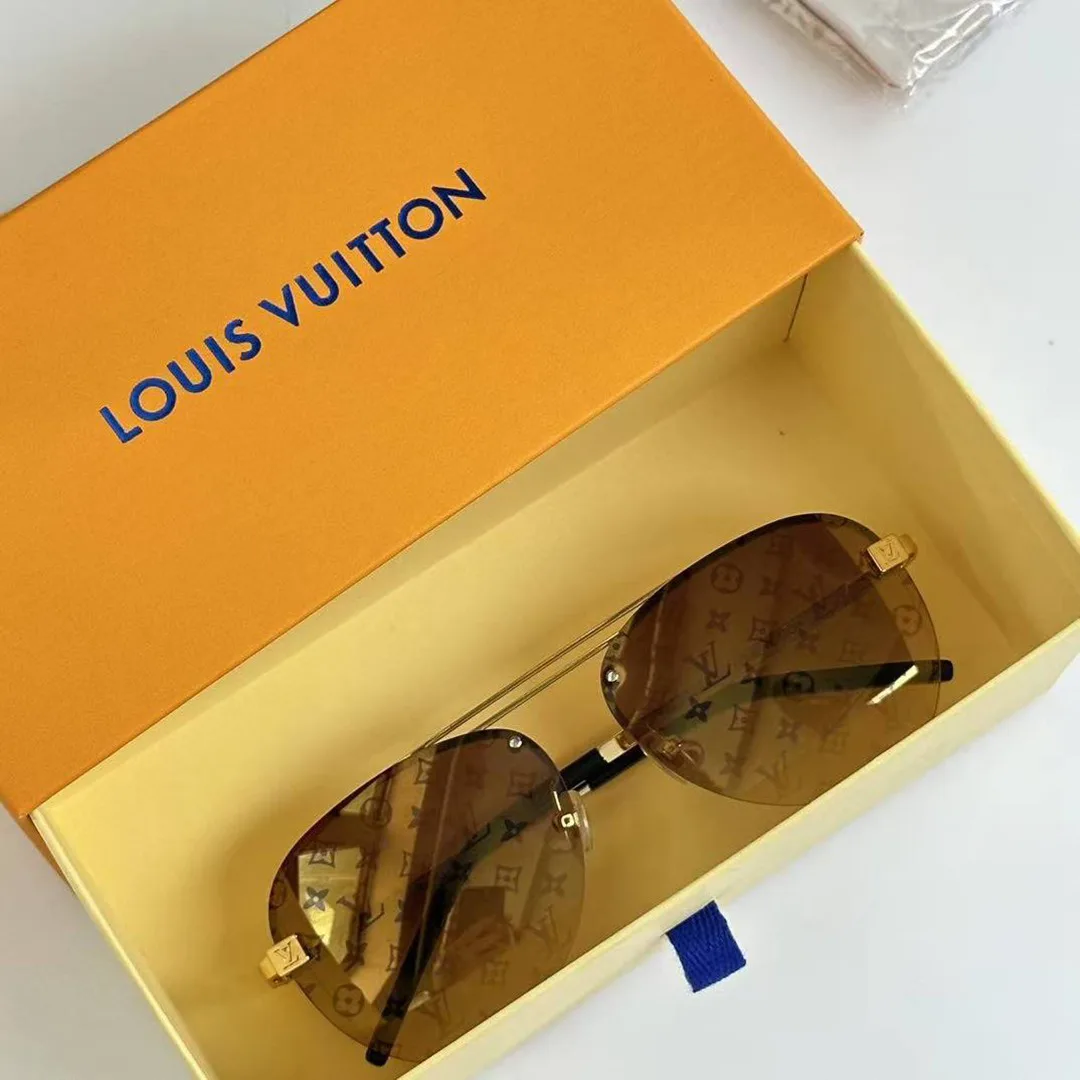 Z1020W Clockwise Sunglasses Brown Gradient Monogram Lenses