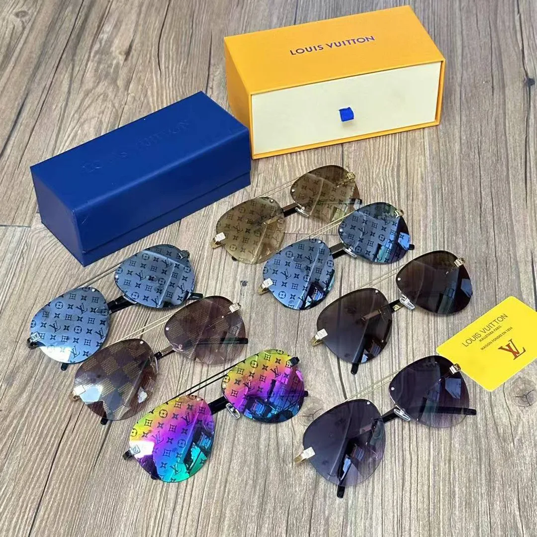 Z1020W Clockwise Sunglasses Brown Gradient Monogram Lenses