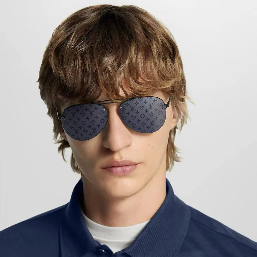 Z1019W Clockwise Sunglasses Black Monogram Lenses