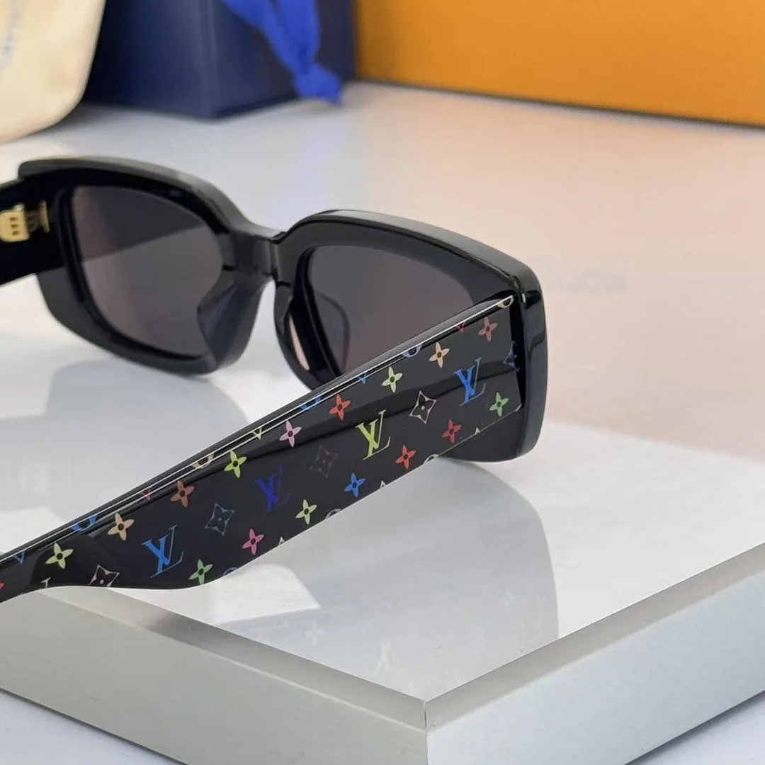 Z2709W L.V x TM Multigram Cat Eye Sunglasses Monogram Multicolor Pattern