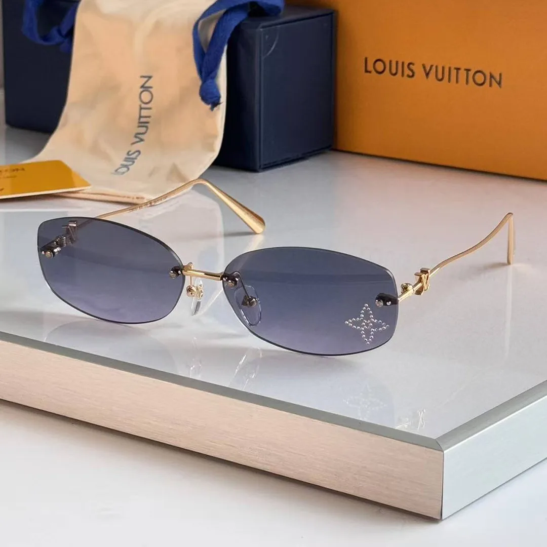 Z2959U Glam 2 Oval Sunglasses Gradient Blue Lenses