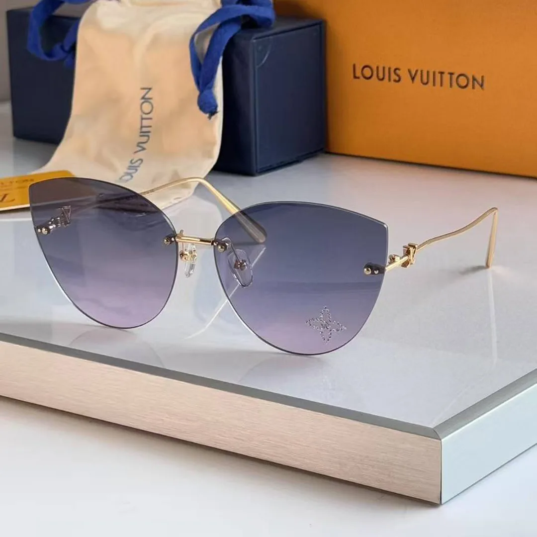Z2827U Glam 2 Cat Eye Sunglasses Gradient Blue Lenses