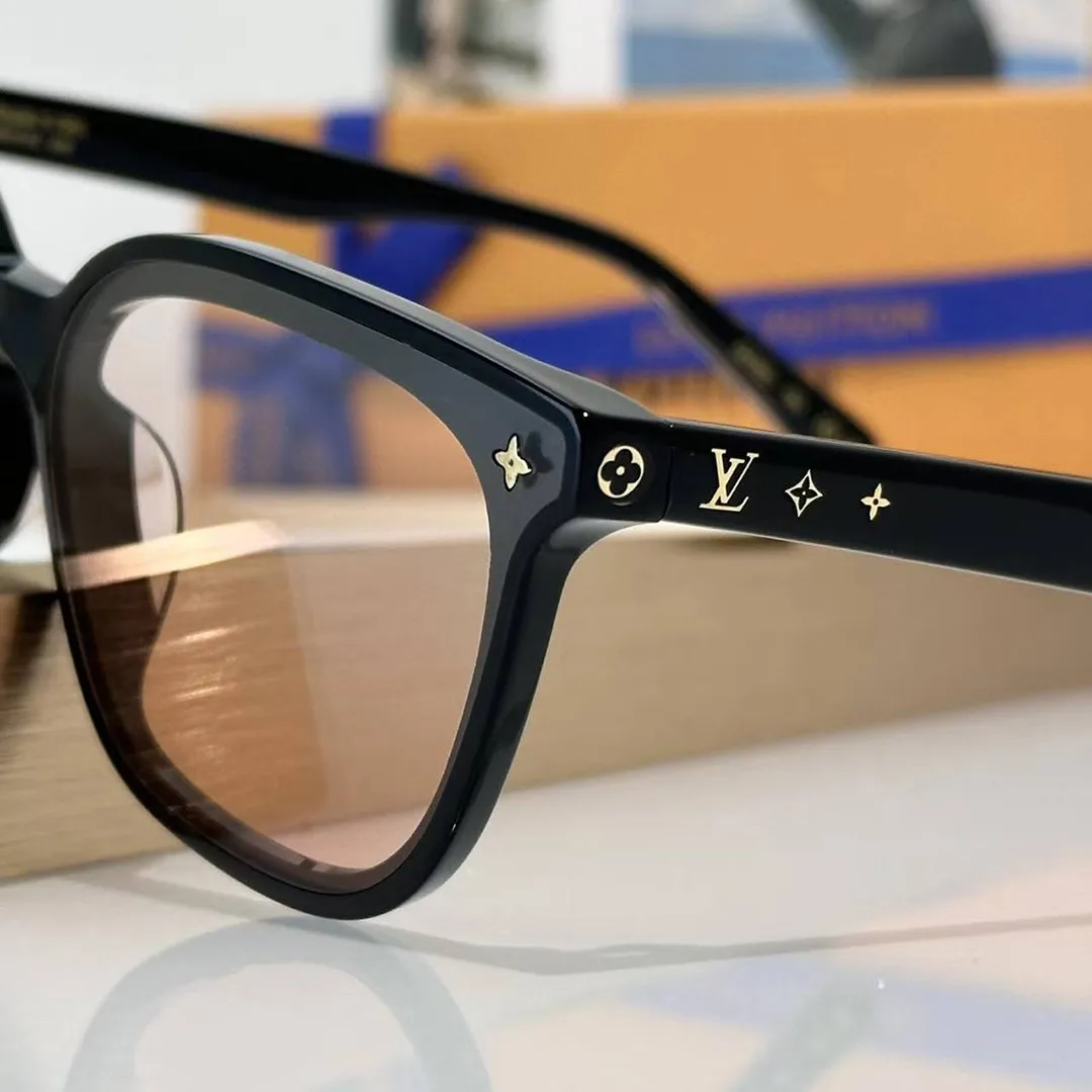 Z2735U My Monogram Fame Rectangle Sunglasses Blush Effect Lenses