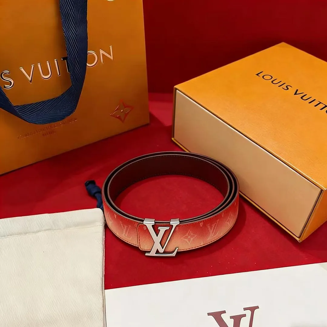 M4654U L.V Initiales Monogram Pigment 40mm Reversible Belt Camel